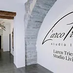 Larco Living 3 * Триест