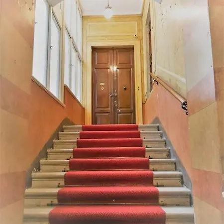 Apartment Larco Living 3