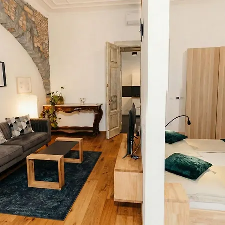 Larco Living 3 Apartamento *