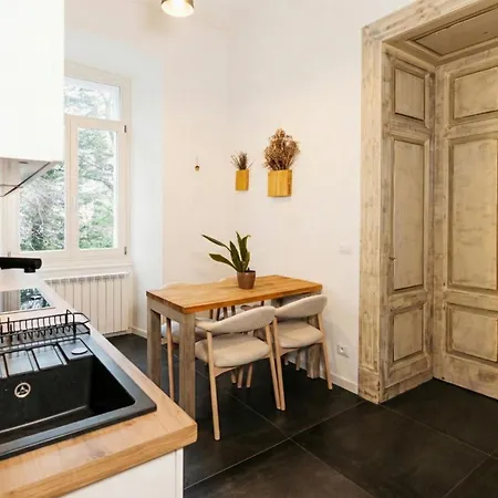 Larco Living 3 * טריאסטה